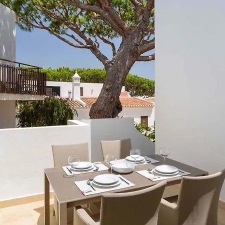 Sleeps 4 With Air Con And Wifi فيلة *